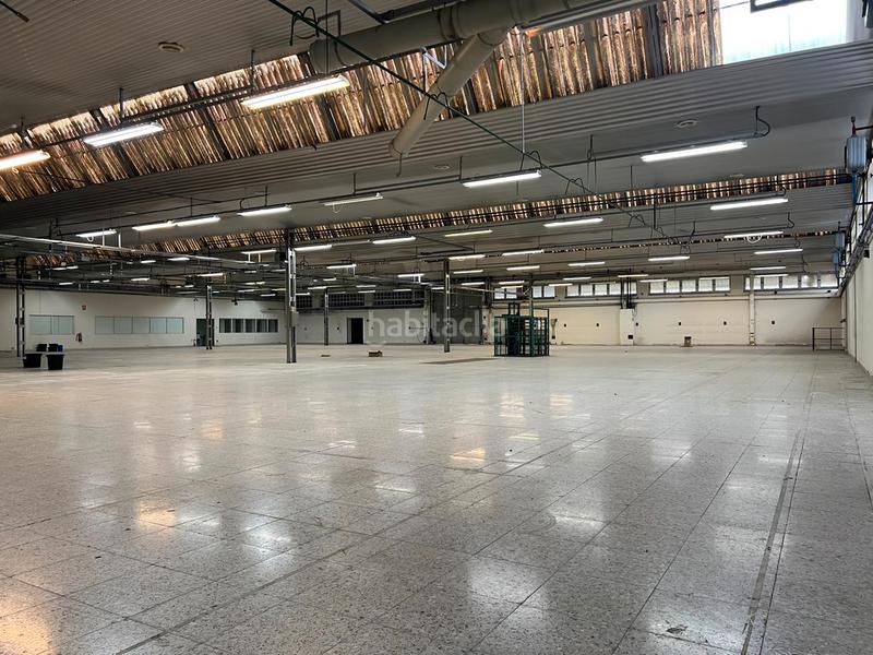 Foto 936868f6-d572-4207-9d1e-faa6809e8274. Rent industrial building with heating in Oseiro Arteixo