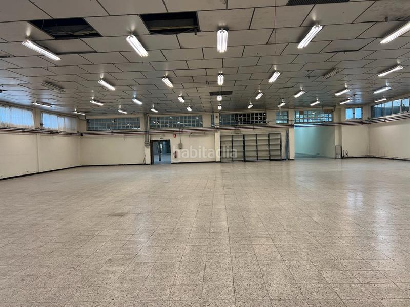 Foto cb216098-5f1f-459f-9038-2fa036eec887. Rent industrial building with heating in Oseiro Arteixo