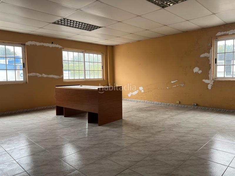 Foto 2cf77c4b-43eb-43ef-9cac-86e83d8ffa2d. Fabrikhalle in rúa parroquia de moruxo 18 in Bergondo