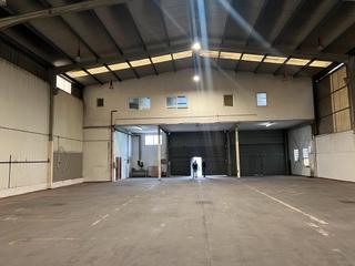 Nau industrial a Rúa parroquia de moruxo 18. Venta de nave con parcela en el polígono de bergondo