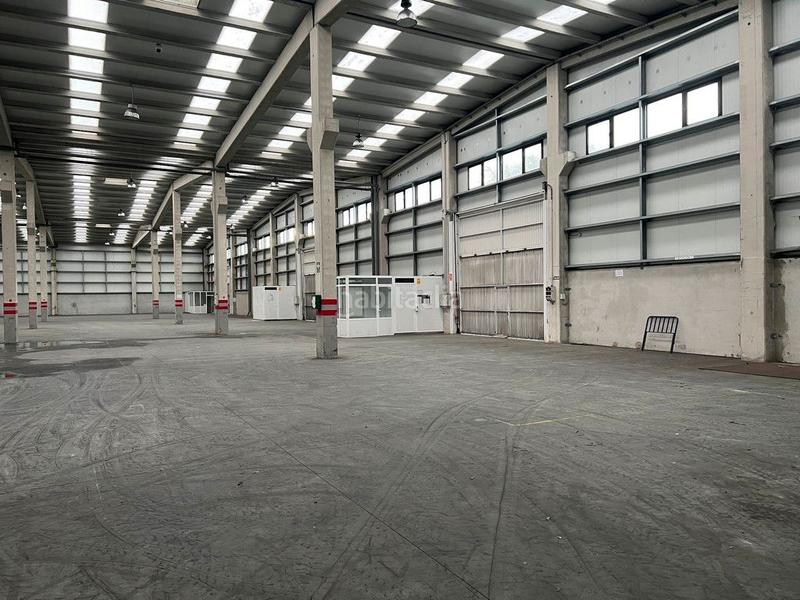 Foto 0ee6ef87-7ab4-4158-ae1b-5e471d7140c0. Rent industrial building in rúa telva 12 in Almeiras Culleredo