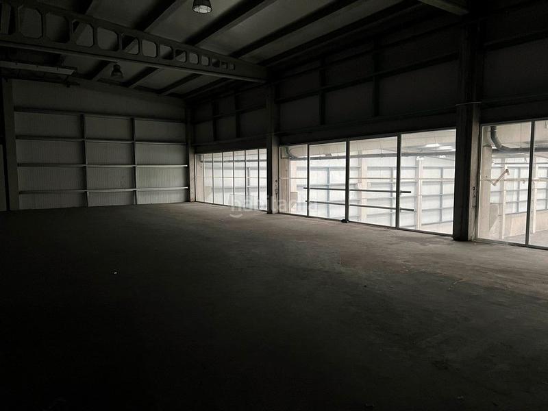 Foto 5f57a9fa-d82f-4b35-90f1-f92aa2da2e9c. Rent industrial building in rúa telva 12 in Almeiras Culleredo