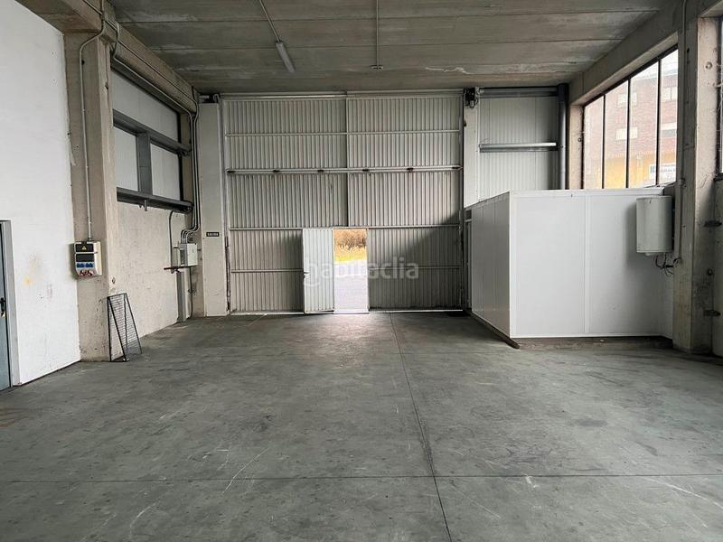 Foto fa367a01-e3ea-4c57-88aa-479cfeec522b. Rent industrial building in rúa telva 12 in Almeiras Culleredo