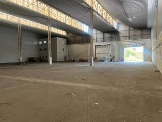 Location Bâtiment à usage industriel à Rúa parroquia de guísamo 1. Alquiler de nave diáfana en bergondo, a corula