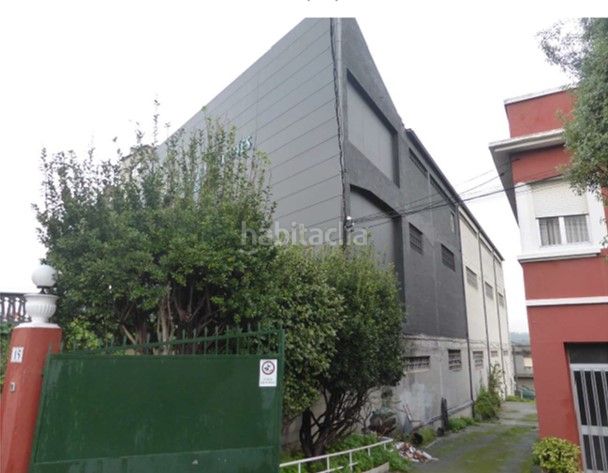 Foto 01b25b4d-9a48-48b6-803a-d0a83aa7dad0. Location local commercial dans avenida Almeiras 15 dans Culleredo