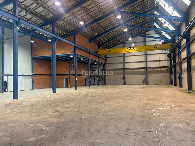 Foto 39a46b38-a1a2-4a84-8b5e-6a74960b39d7. Location bâtiment à usage industriel dans San Mateo - Castro - O Val Narón