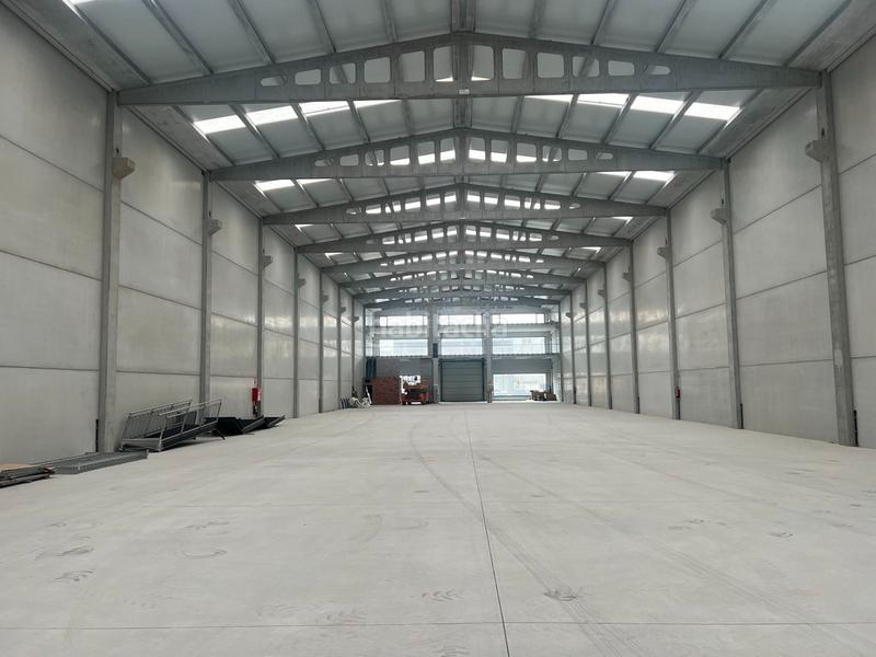 Foto 6b8cdfb0-9409-4978-95de-ee408e85a7a1. Lloguer nau industrial a Carballo