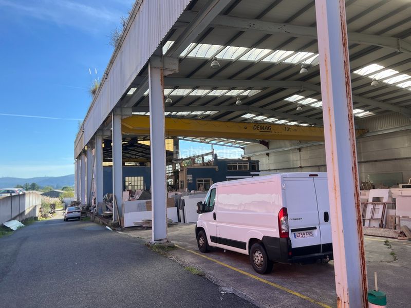 Foto 0f56ef66-c3b7-4ea8-b351-8a2c945ba3a2. Bâtiment à usage industriel dans estrada de cedeira 16 dans Narón