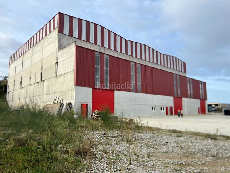 Foto d894303c-a107-4a8d-b83f-0f13cacc8db5. Nau industrial a Coirós