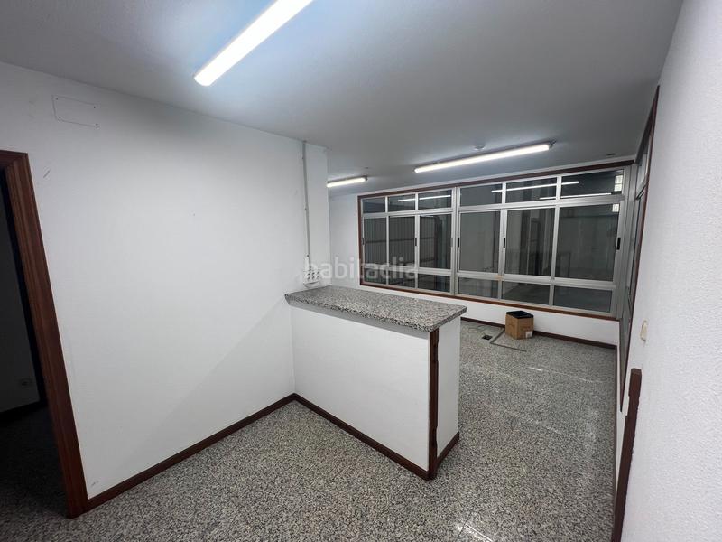 Foto 975d6f52-9b39-431d-85fd-358a2bba855a. Rent industrial building in Oseiro Arteixo