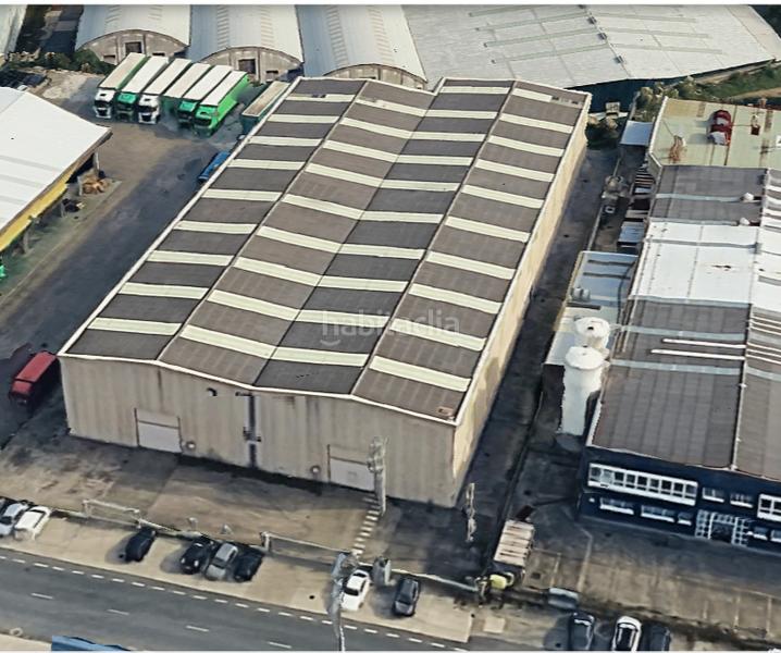 Foto c874a716-35e1-48d7-944b-ec509dd15f5c. Rent industrial building in Oseiro Arteixo