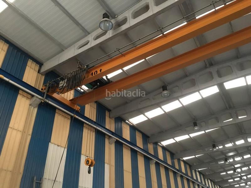 Foto 5a45eaee-21c0-469d-a393-fd32673ff5f1. Bâtiment à usage industriel dans Oseiro Arteixo