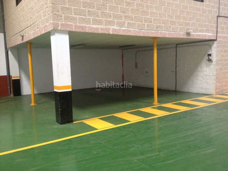Foto 07757941-44b5-40b1-a891-a3c7143fd0ac. Location bâtiment à usage industriel avec chauffage dans Cambre