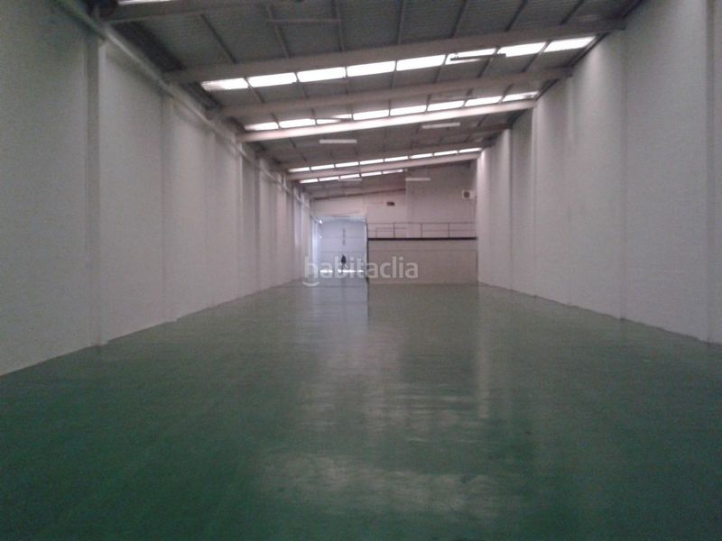 Foto 4f886a38-3528-431a-aa2e-81fcfb9f30e9. Location bâtiment à usage industriel dans Vioño Coruña (A)