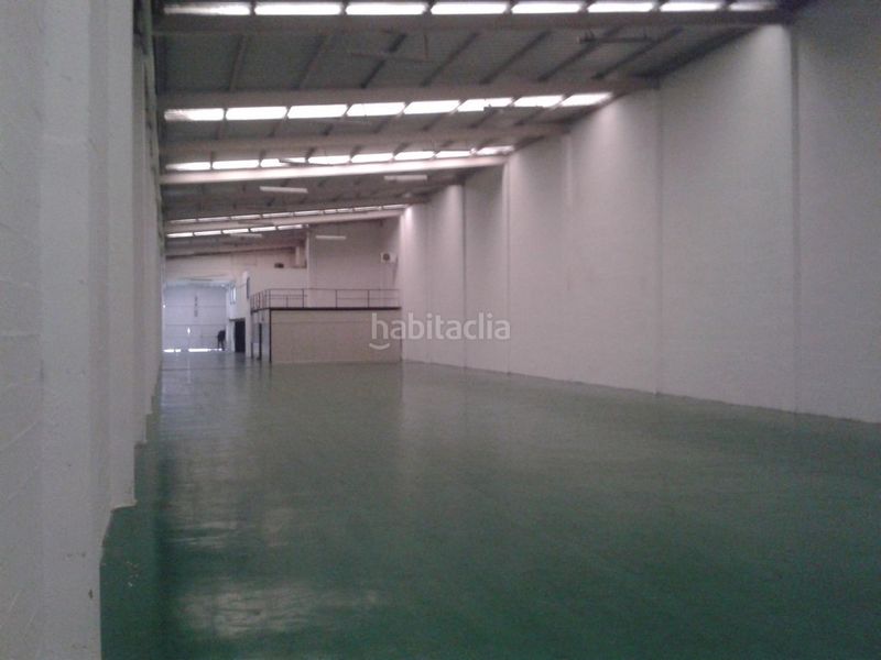 Foto 76d14785-799c-4083-a2d6-ce8337cc451f. Location bâtiment à usage industriel dans Vioño Coruña (A)