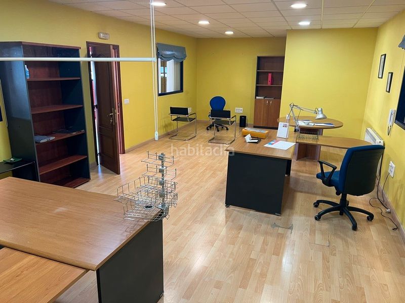 Foto 9bcfbd36-e889-44d4-99e9-39a31d23adfb. Location bâtiment à usage industriel dans O Milladoiro Ames