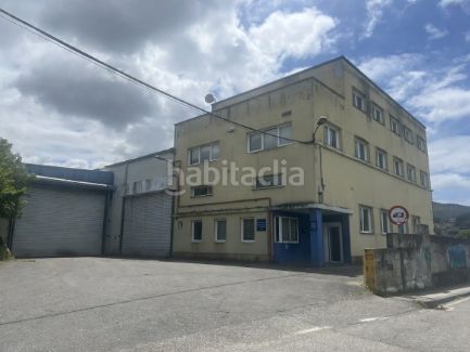 Foto 2f47ee1b-8b32-4b61-94eb-39f9378d3c49. Location bâtiment à usage industriel avec chauffage dans Vigo