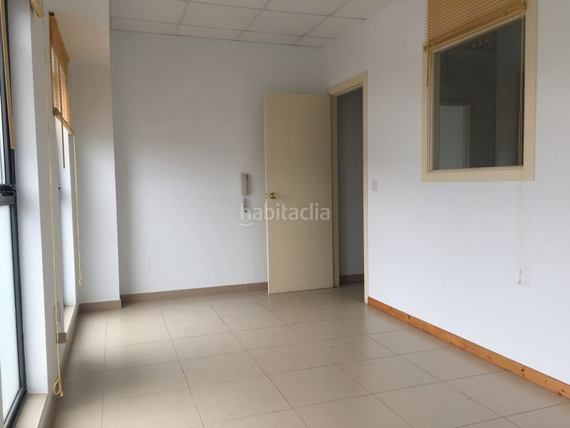 Foto 0f270e36-14b7-434e-99de-344a7a8d3464. Location bâtiment à usage industriel dans O Milladoiro Ames