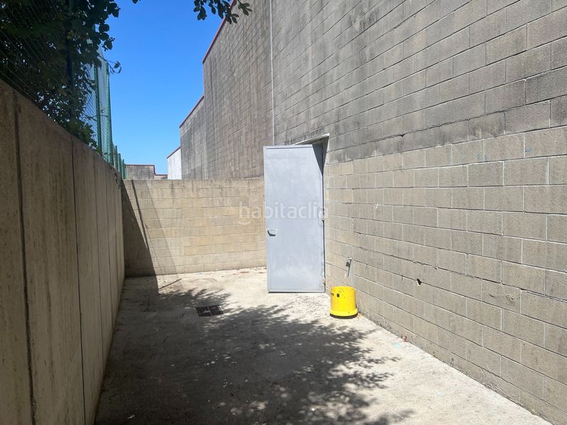 Foto 06065a46-9342-4633-818c-ceb9339364a0. Location bâtiment à usage industriel dans O Milladoiro Ames