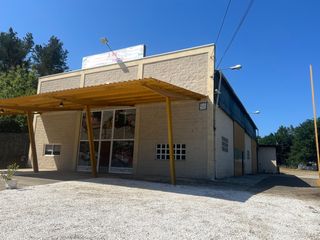 Nau industrial  N/a. Venta de nave con parcela en la zona de órdenes - frades