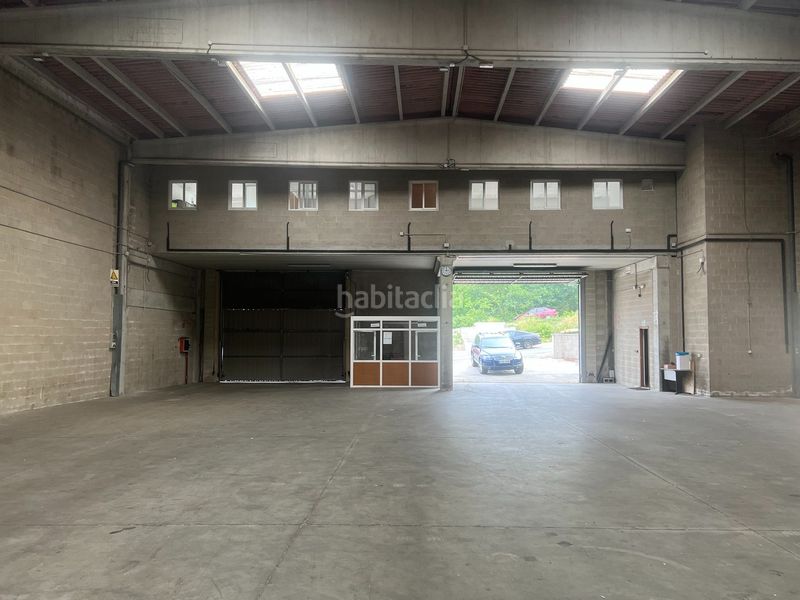 Foto 75b13321-c462-4bff-89c5-1c2d030ebc43. Location bâtiment à usage industriel dans O Milladoiro Ames