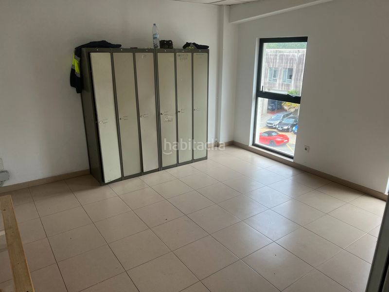 Foto 8387e6e8-d767-4f00-9612-664eb5b9a035. Location bâtiment à usage industriel dans O Milladoiro Ames