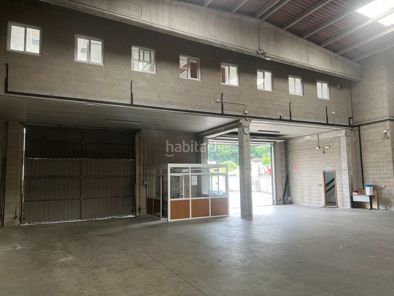 Foto e55c3cd3-45a9-4cfb-89c8-30c19f8fdeef. Location bâtiment à usage industriel dans O Milladoiro Ames