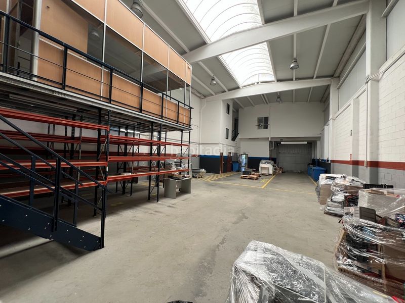 Foto e8a311da-b6fc-4125-add8-5668361ef11f. Location bâtiment à usage industriel avec chauffage dans Ames