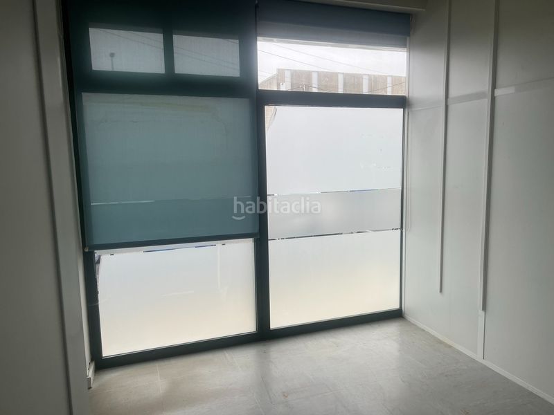 Foto 027e8cb6-5db3-4073-983e-6894f4b26739. Lloguer local comercial a Campus Norte - San Caetano Santiago de Compostela