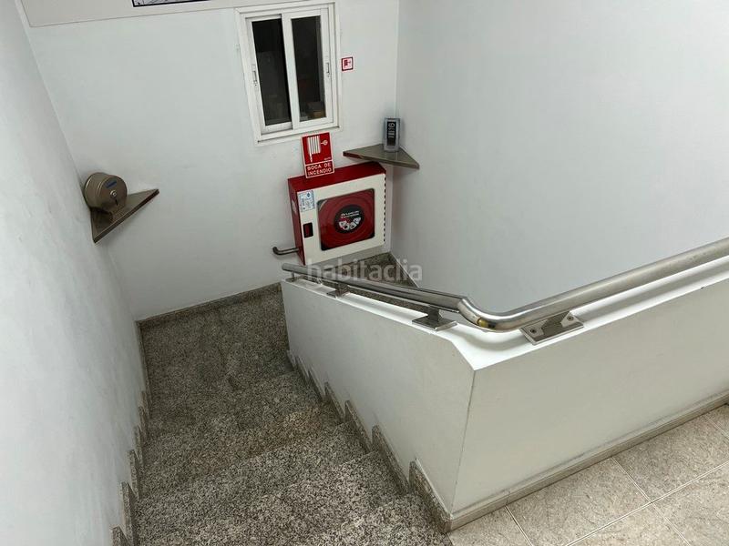 Foto 2a827df1-162a-4b90-9422-f8a501bb9dd5. Fabrikhalle in Bergondo