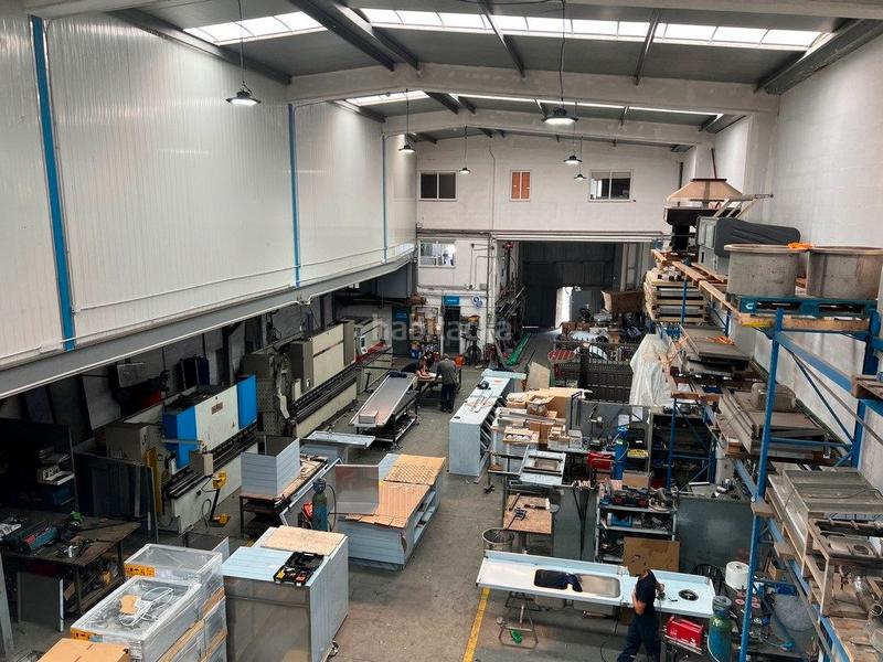 Foto 2ca86ff5-675d-4516-8ed7-6fa2af882cef. Fabrikhalle in Bergondo