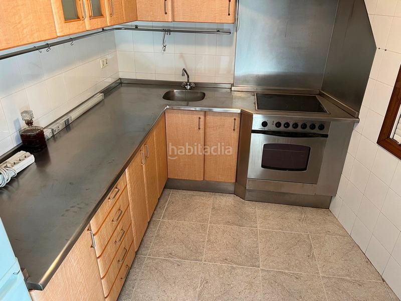 Foto 55cba9f6-3b4d-499c-9d10-7590651c6536. Fabrikhalle in Bergondo