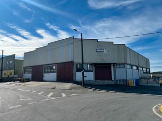 Nave industrial en Carballo