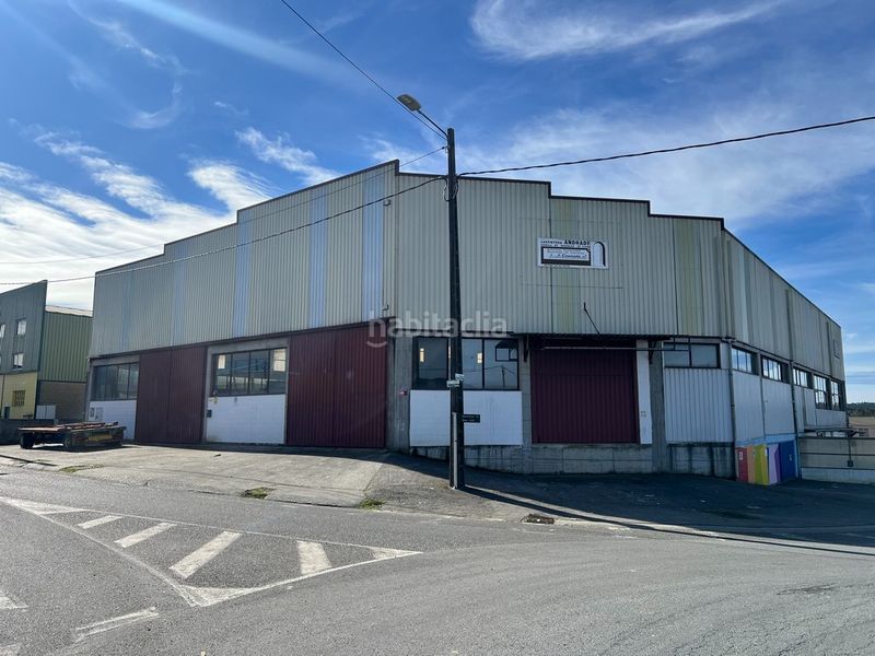 Foto bfb9513b-6804-4dfa-92ef-19a054a24cc8. Nau industrial a Carballo