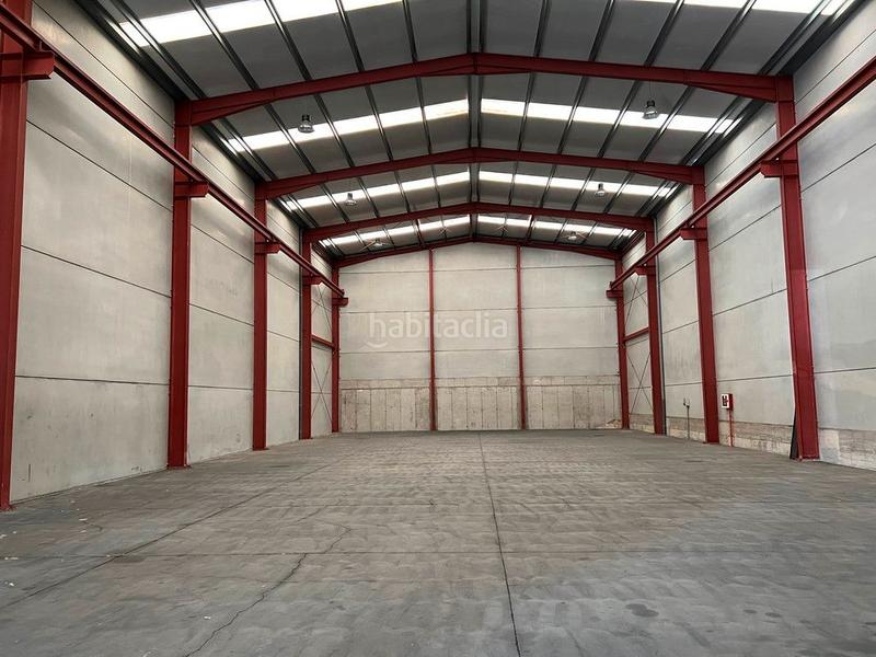 Foto 73add152-ec9e-4716-b66f-bc16d5a52e76. Miete fabrikhalle in San Mateo - Castro - O Val Narón