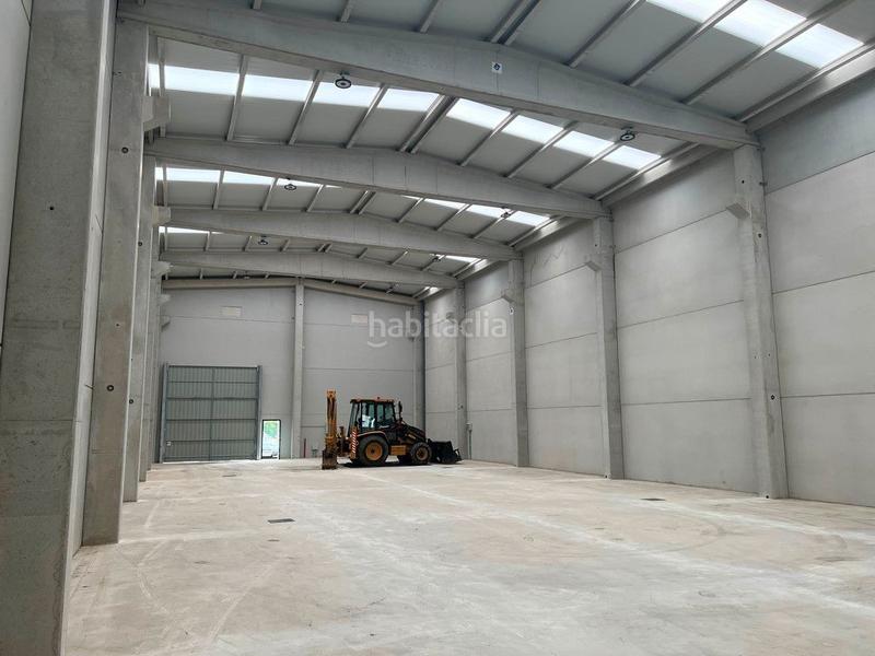 Foto e8e5419b-600e-4405-b431-ac2f6c6e9c22. Miete fabrikhalle in San Mateo - Castro - O Val Narón