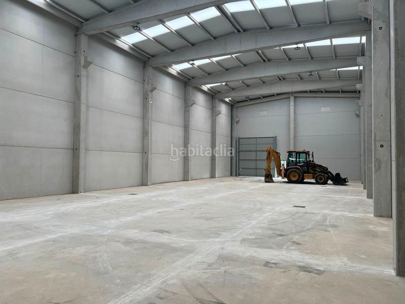 Foto fa8432e7-3fb8-44a1-99de-a1b396dabce8. Miete fabrikhalle in San Mateo - Castro - O Val Narón