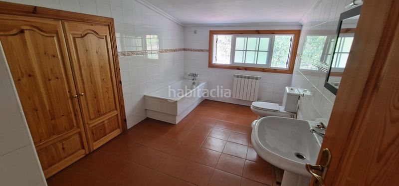 Foto 6fe7ae06-9b45-4f76-b2dc-b68809c6f80d. Chalet en Gondomar