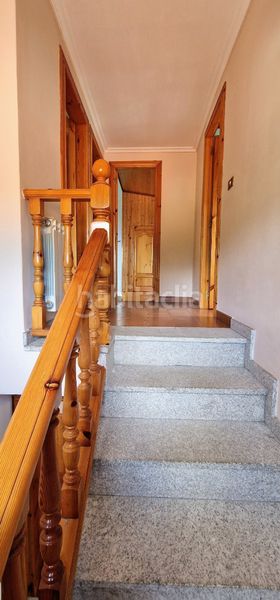 Foto c7287507-c995-4dfe-8393-ad9986f46563. Chalet en Gondomar