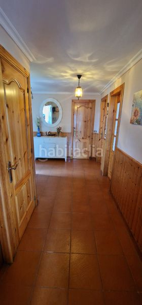 Foto e7f021c7-b715-4e7a-98a1-131ce4747a52. Xalet amb xemeneia calefacció aparcament a Gondomar