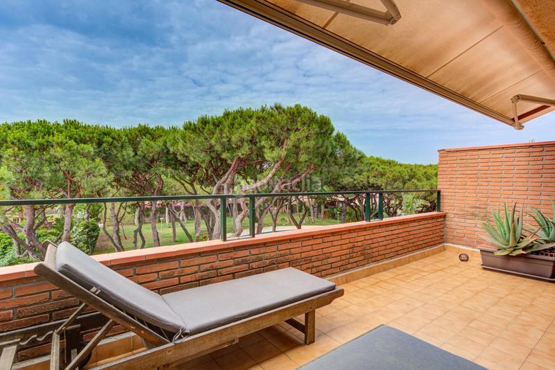 Foto 456f79bc-8589-45ff-a026-89a4f1eb59f1. Casa con riscaldamento parcheggio piscina in Gava Mar Gavà