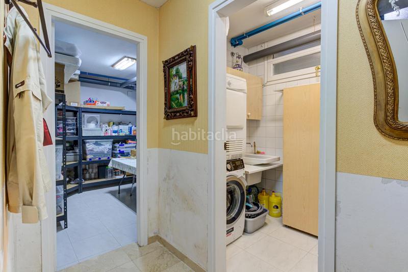 Foto d2e01ee4-7834-44ee-94b6-7cc202b62039. Casa con riscaldamento parcheggio piscina in Gava Mar Gavà