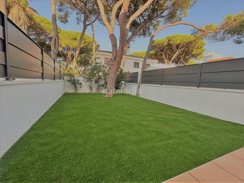 Foto c895071e-b8fc-414a-9863-2d9b4d560933. Casa in La Pineda Castelldefels