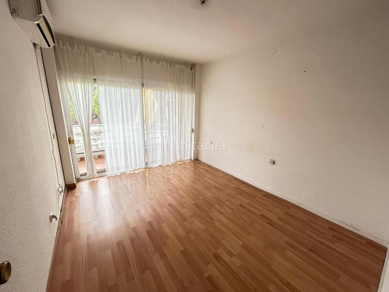 Foto 67af96a8-836b-4eda-bd04-c9b37afd7f6a. Attico con parcheggio piscina in La Pineda Castelldefels