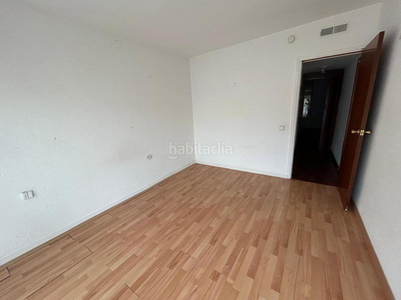 Foto e81c9260-8776-4479-9143-1ee893cc4cbd. Dachwohnung mit parking pool in La Pineda Castelldefels