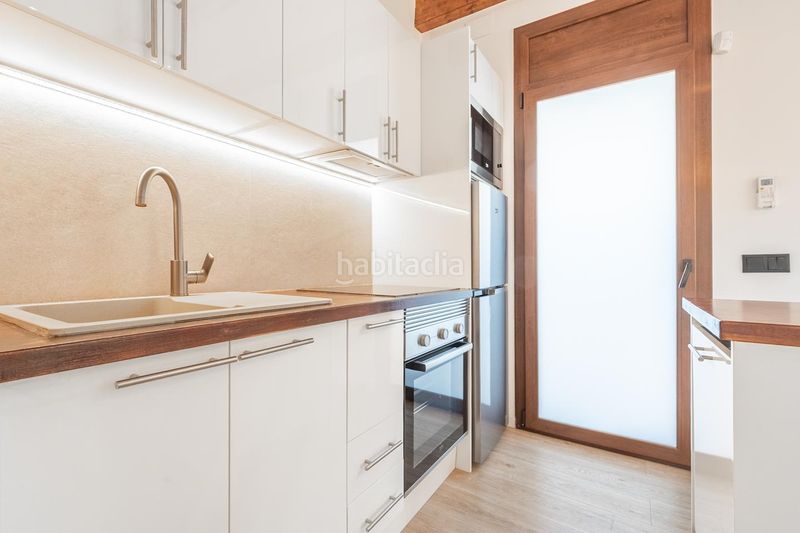 Foto 678263fe-426f-4acf-8c2b-43f0a552a7a7. Casa a Lluminetes Castelldefels