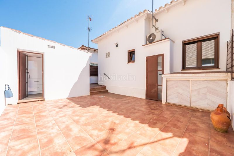 Foto bc4fb9b7-ad0f-48f7-8278-e1be11fb52a3. Casa a Lluminetes Castelldefels