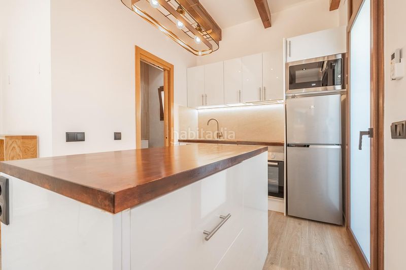 Foto c833c370-9b53-4dae-bb71-d3bd82b1d73f. Casa a Lluminetes Castelldefels
