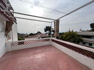 Affitto Appartamento in Garraf. Piso en el pueblo de garraf con vistas.