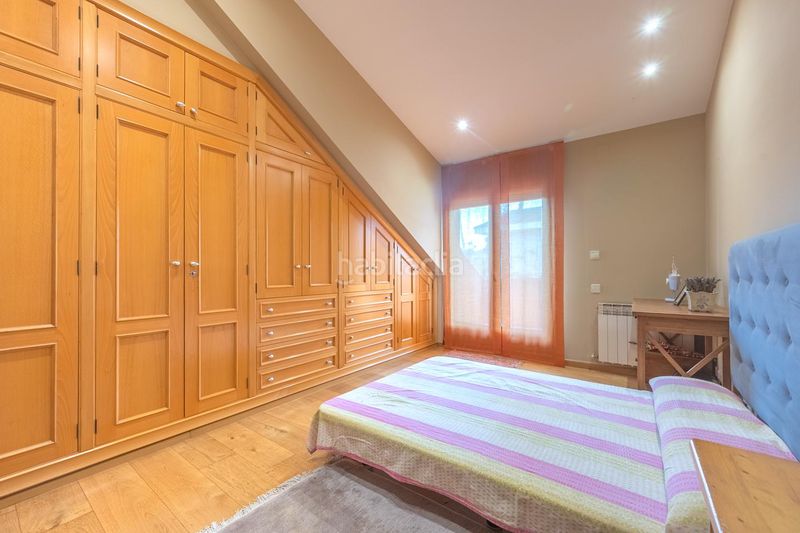Foto 4956411a-80b3-4322-90fb-d3d786538d77. Casa amb calefacció aparcament piscina a Montmar Castelldefels